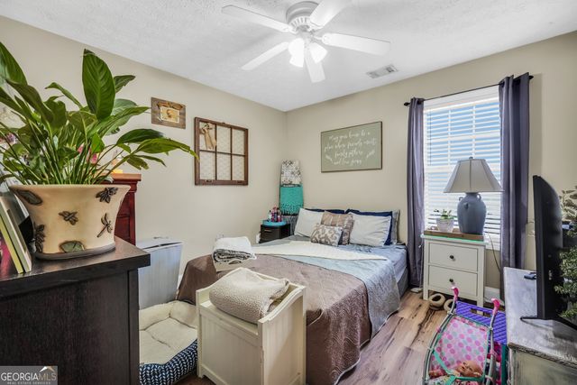 1501 Queen Elizabeth Drive, Locust Grove, GA 30248