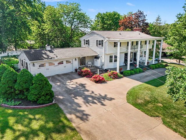 2106 Aberdeen Drive, Kalamazoo City, MI 49008