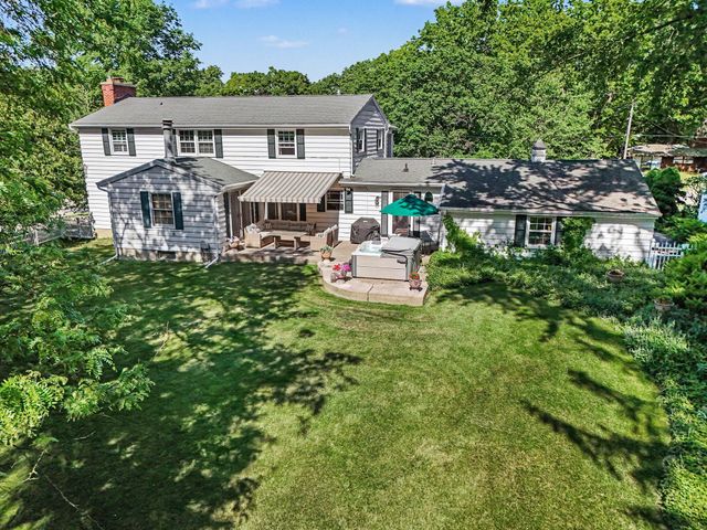 2106 Aberdeen Drive, Kalamazoo City, MI 49008