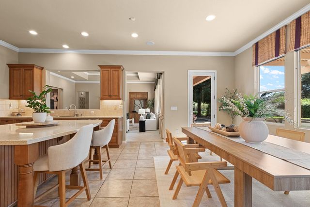 19 Zeller Pl, Sacramento, CA 95835