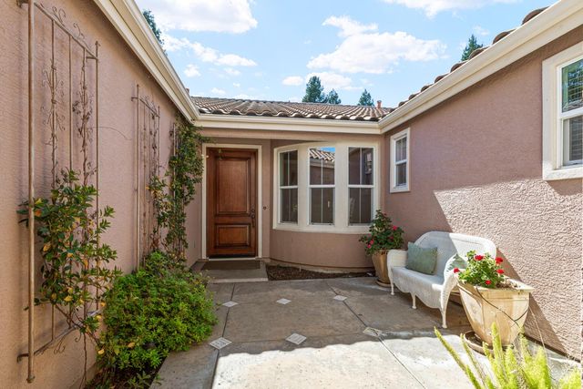 19 Zeller Pl, Sacramento, CA 95835