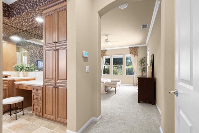 19 Zeller Pl, Sacramento, CA 95835