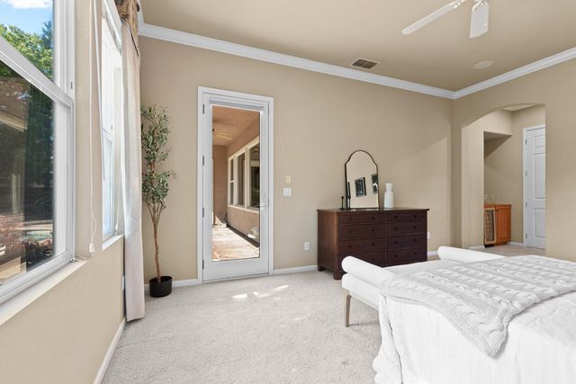 19 Zeller Pl, Sacramento, CA 95835