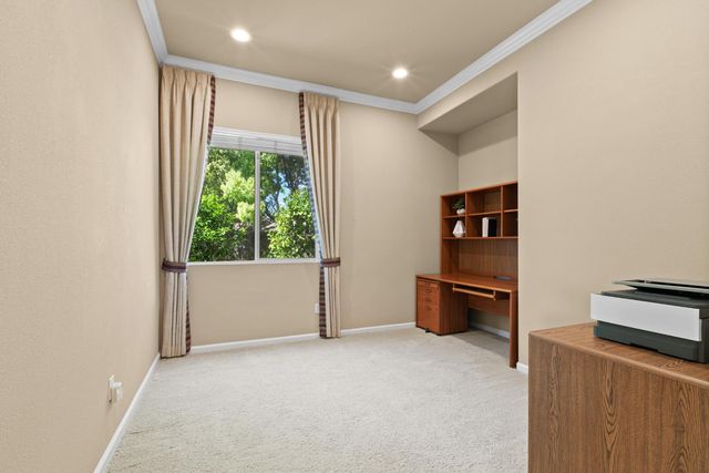 19 Zeller Pl, Sacramento, CA 95835