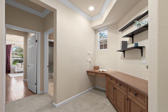 19 Zeller Pl, Sacramento, CA 95835