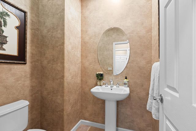 19 Zeller Pl, Sacramento, CA 95835