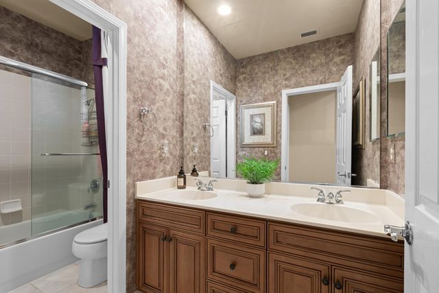 19 Zeller Pl, Sacramento, CA 95835