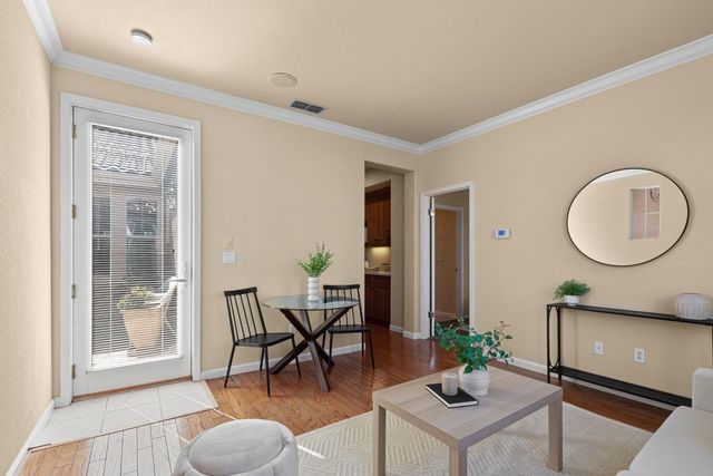 19 Zeller Pl, Sacramento, CA 95835