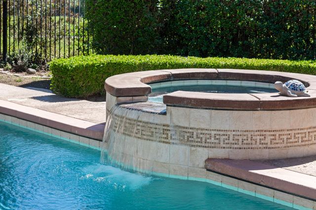 19 Zeller Pl, Sacramento, CA 95835