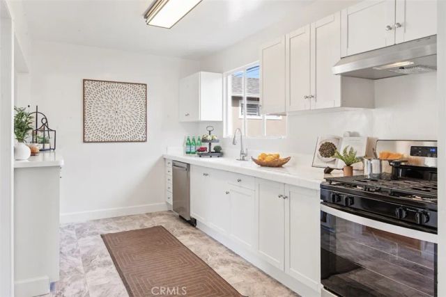 3438 Stevely Avenue, Long Beach, CA 90808