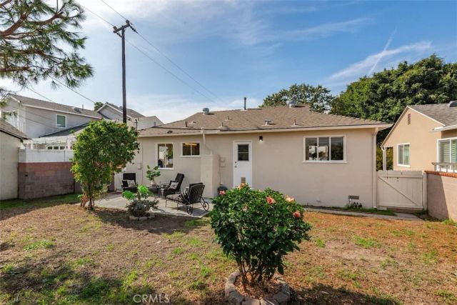 3438 Stevely Avenue, Long Beach, CA 90808