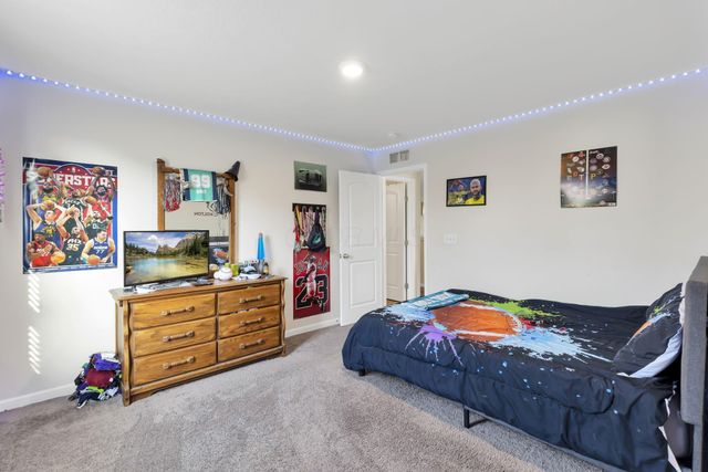 8376 Comstock Terrace NW, Pickerington, OH 43147
