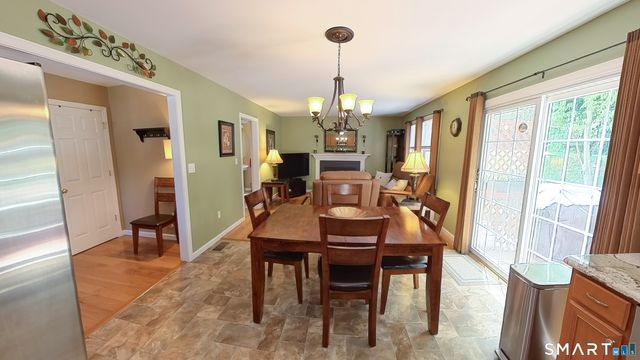 21 Hillcrest Avenue, Meriden, CT 06451