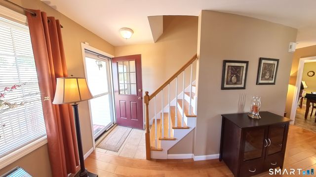 21 Hillcrest Avenue, Meriden, CT 06451