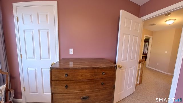 21 Hillcrest Avenue, Meriden, CT 06451