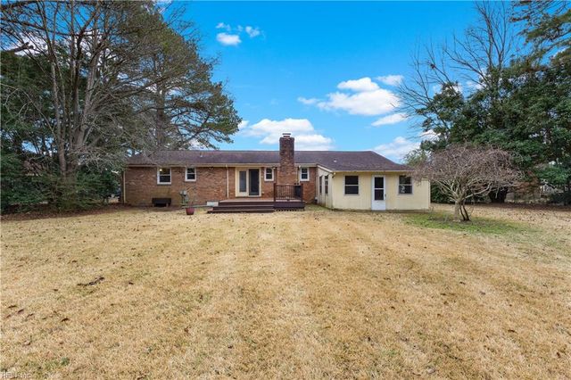 1749 Pattie LN, Chesapeake, VA 23321