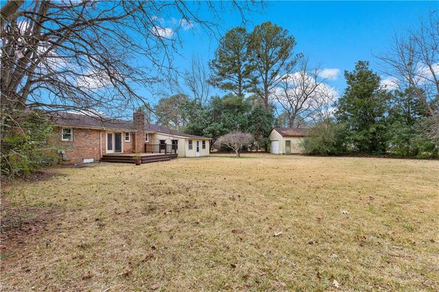 1749 Pattie LN, Chesapeake, VA 23321