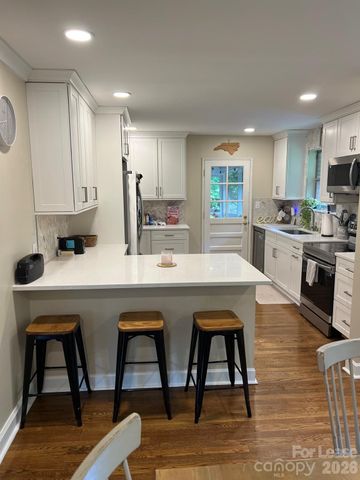 1215 Sewickley Drive, Charlotte, NC 28209