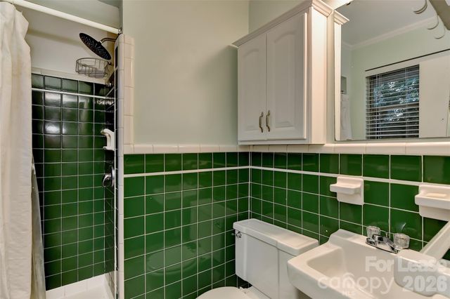 1215 Sewickley Drive, Charlotte, NC 28209