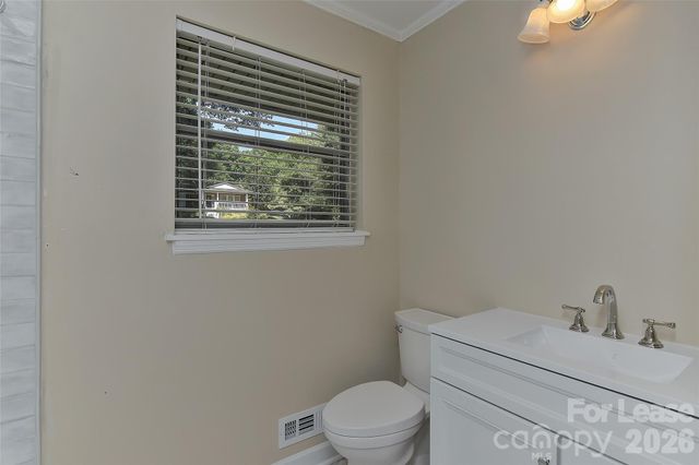 1215 Sewickley Drive, Charlotte, NC 28209