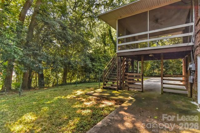 1215 Sewickley Drive, Charlotte, NC 28209