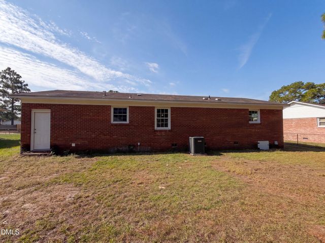 2806 E Cramer Drive, Fayetteville, NC 28306