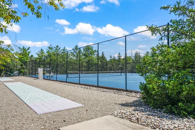 52 Vineyard Court, Monroe, NJ 08831