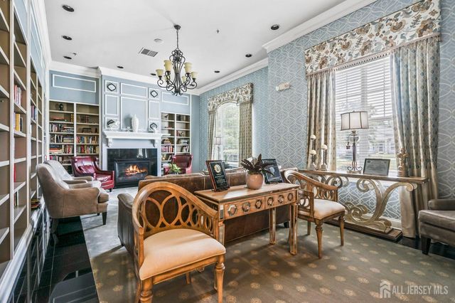 52 Vineyard Court, Monroe, NJ 08831