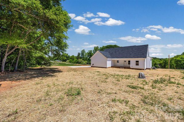 755 White Jenkins Road, Bessemer City, NC 28016