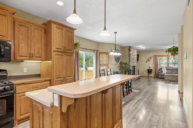 26141 22nd Street W, Zimmerman, MN 55398