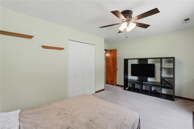 1379 Calla AVE, Norfolk, VA 23503