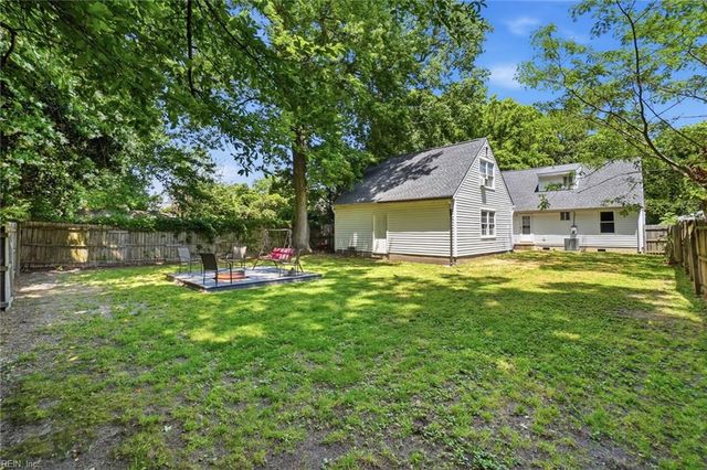 1379 Calla AVE, Norfolk, VA 23503