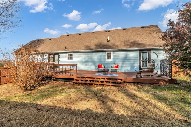 208 Saint Pauls Ln, Smyrna, TN 37167