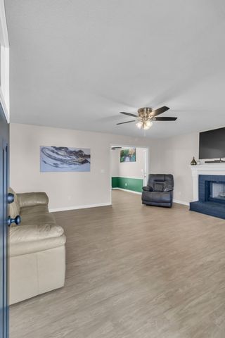 208 Saint Pauls Ln, Smyrna, TN 37167