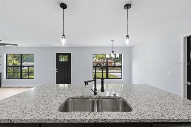 115 ROSE STREET, Auburndale, FL 33823
