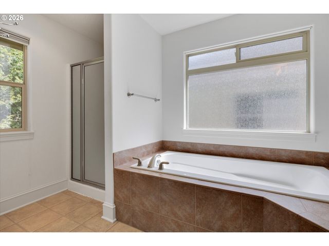 13389 Sw SHAKESPEARE St, Portland, OR 97224