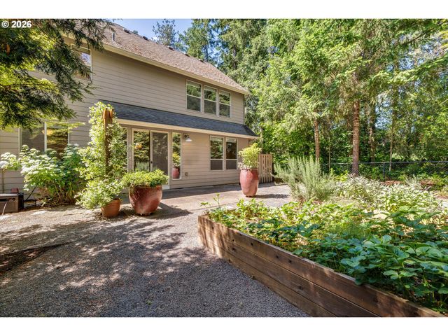 13389 Sw SHAKESPEARE St, Portland, OR 97224