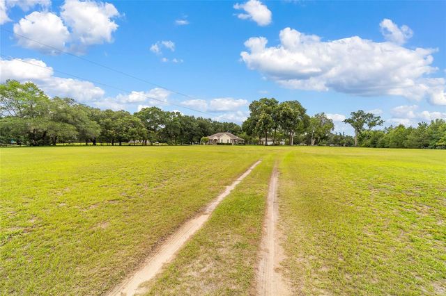 435 NE 155TH STREET ROAD, Citra, FL 32113