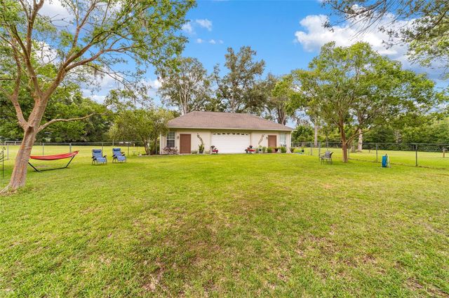435 NE 155TH STREET ROAD, Citra, FL 32113