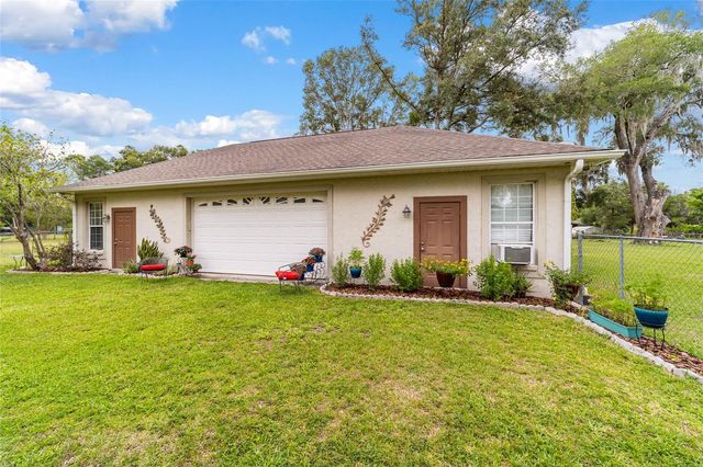 435 NE 155TH STREET ROAD, Citra, FL 32113