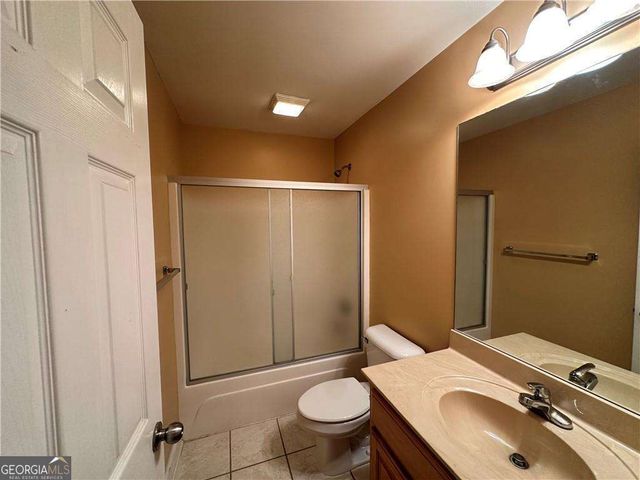 105 Whitehead Road 10, Athens, GA 30606