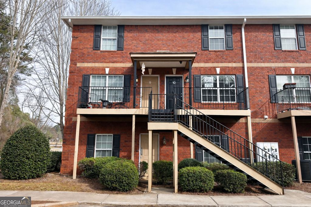 105 Whitehead Road 10, Athens, GA 30606