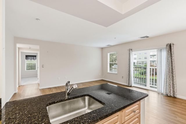 250 Main St. 108B, Hudson, MA 01749