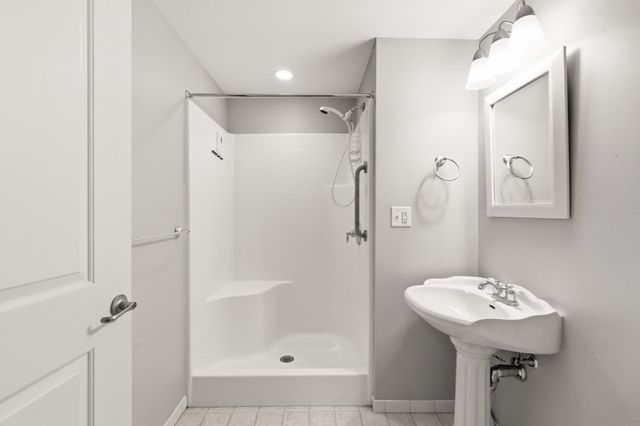 250 Main St. 108B, Hudson, MA 01749