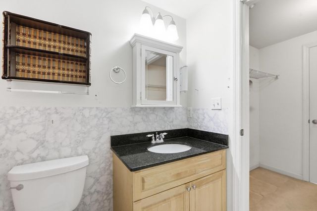 250 Main St. 108B, Hudson, MA 01749