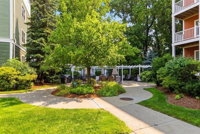 250 Main St. 108B, Hudson, MA 01749