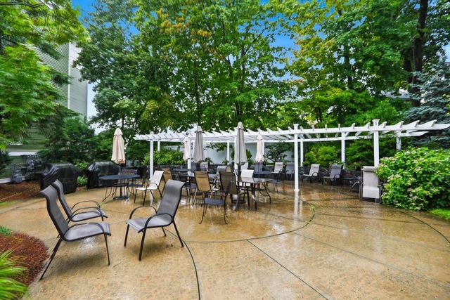 250 Main St. 108B, Hudson, MA 01749