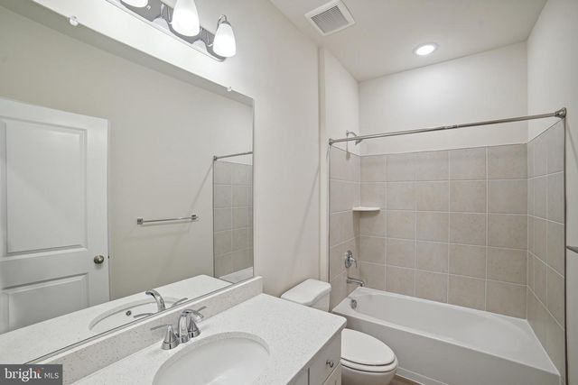 2513 GATWICK LN, Frederick, MD 21701