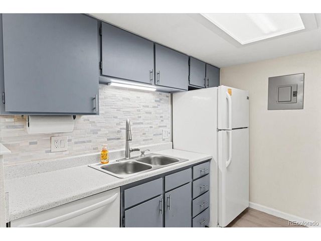 4400 S Quebec St B-B105, Denver, CO 80237