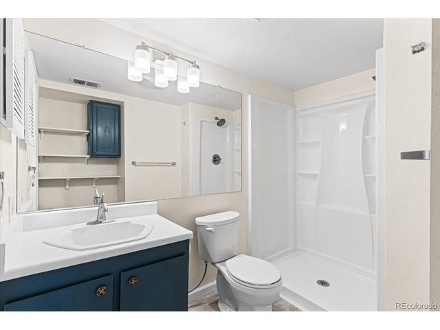 4400 S Quebec St B-B105, Denver, CO 80237